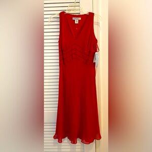 Nine West silk sleeveless dress, Red, size 4. Tag still on